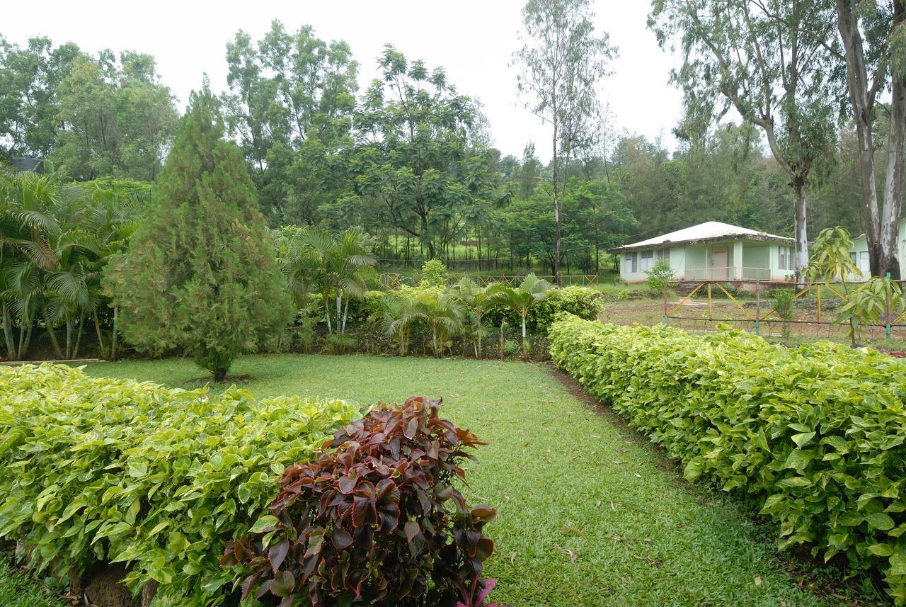 Koyna Lake Resort Koynanagar エクステリア 写真