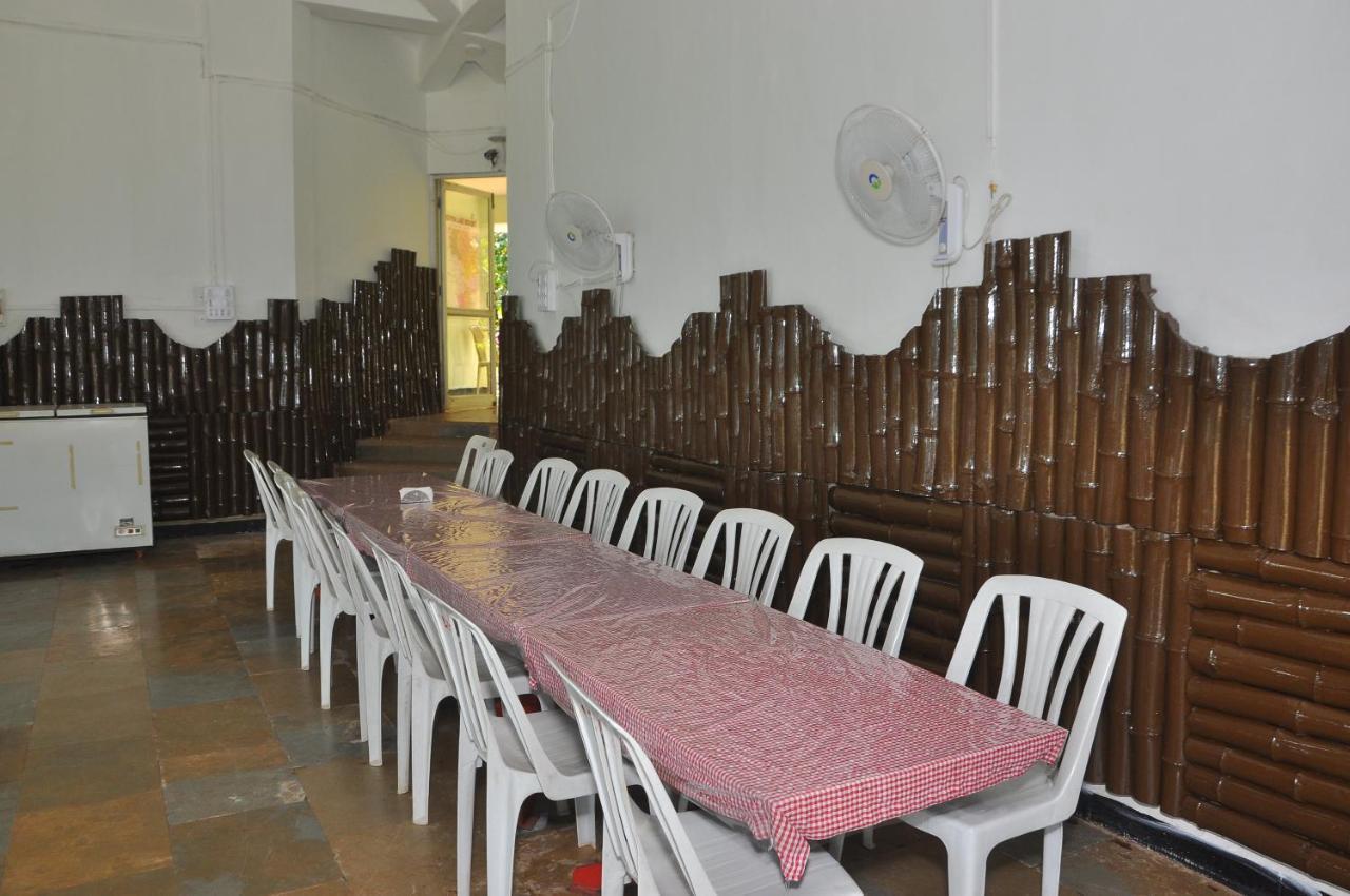 Koyna Lake Resort Koynanagar エクステリア 写真