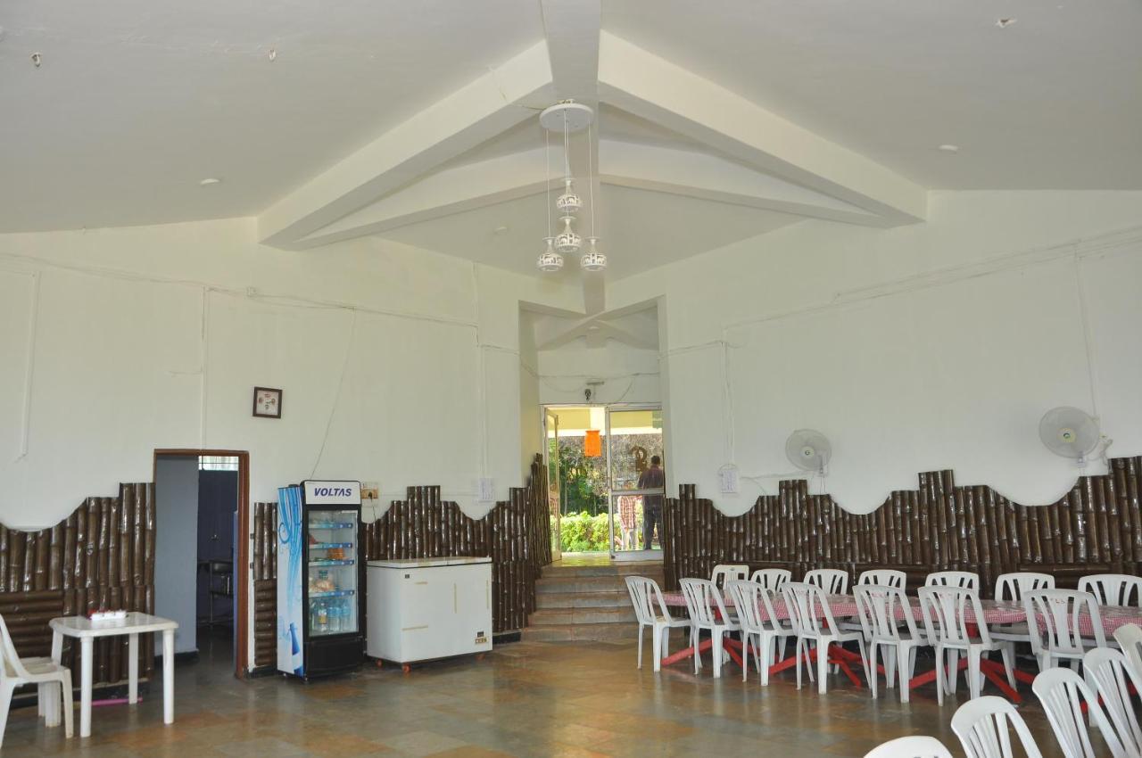 Koyna Lake Resort Koynanagar エクステリア 写真